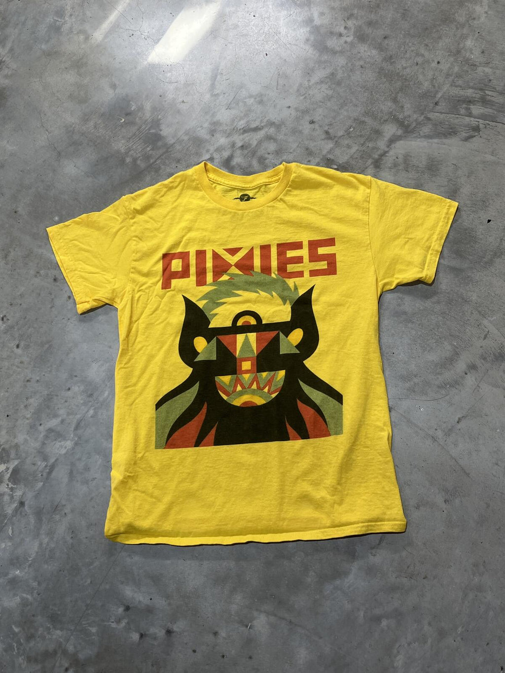 Pixies Preowned Medium T-shirt