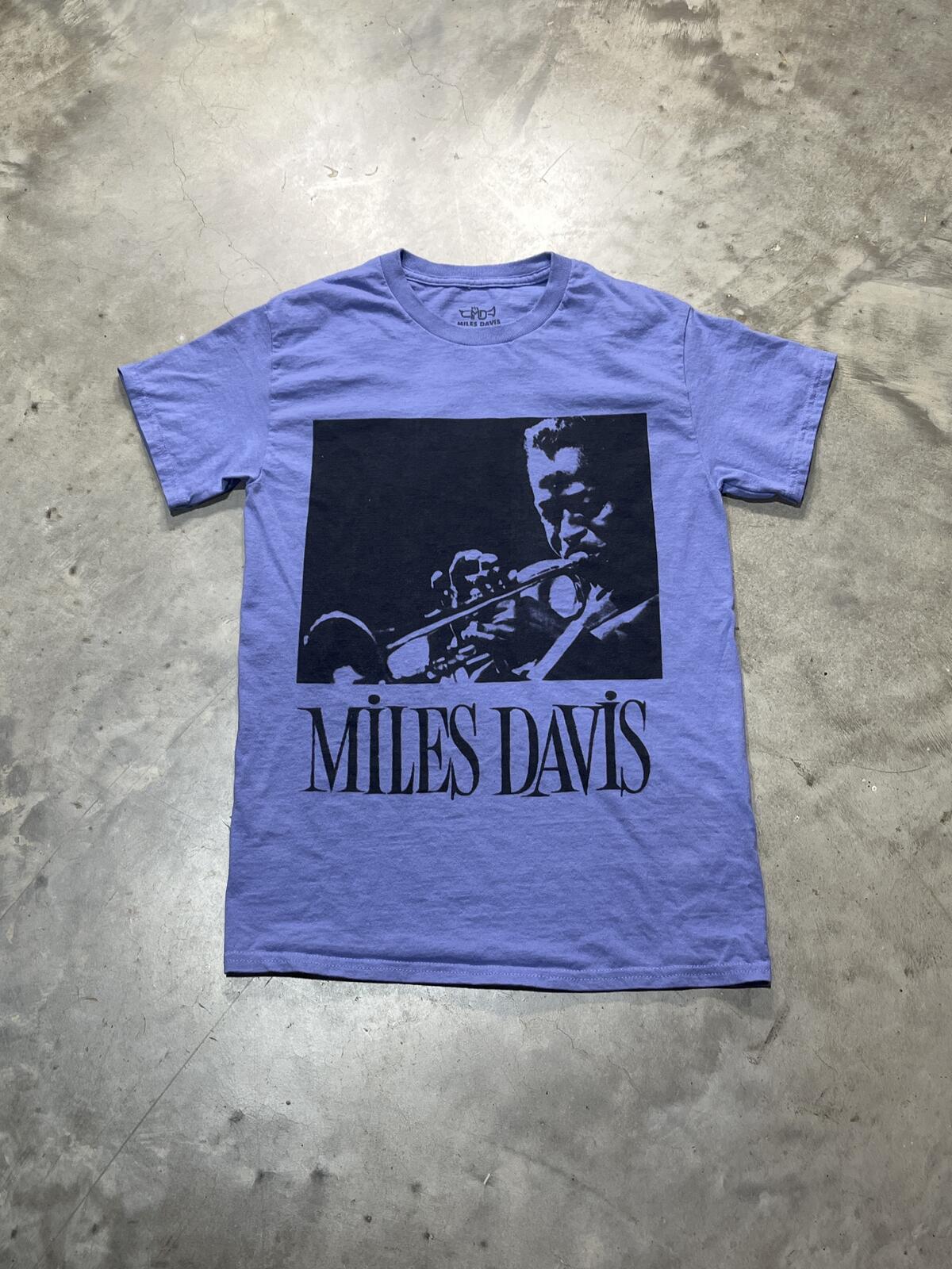 Miles Davis Preowned Small T-shirt