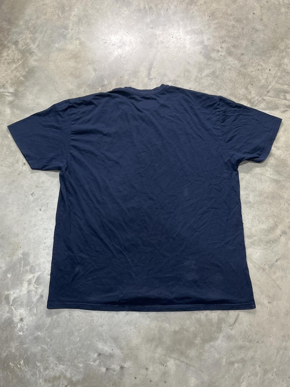 Queen Preowned 2XL T-shirt