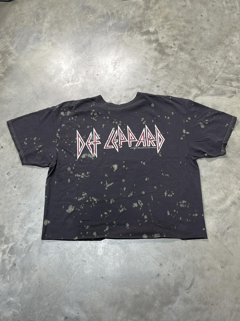 Def Leppard Preowned Large Cropped Tie Dye T-shirt