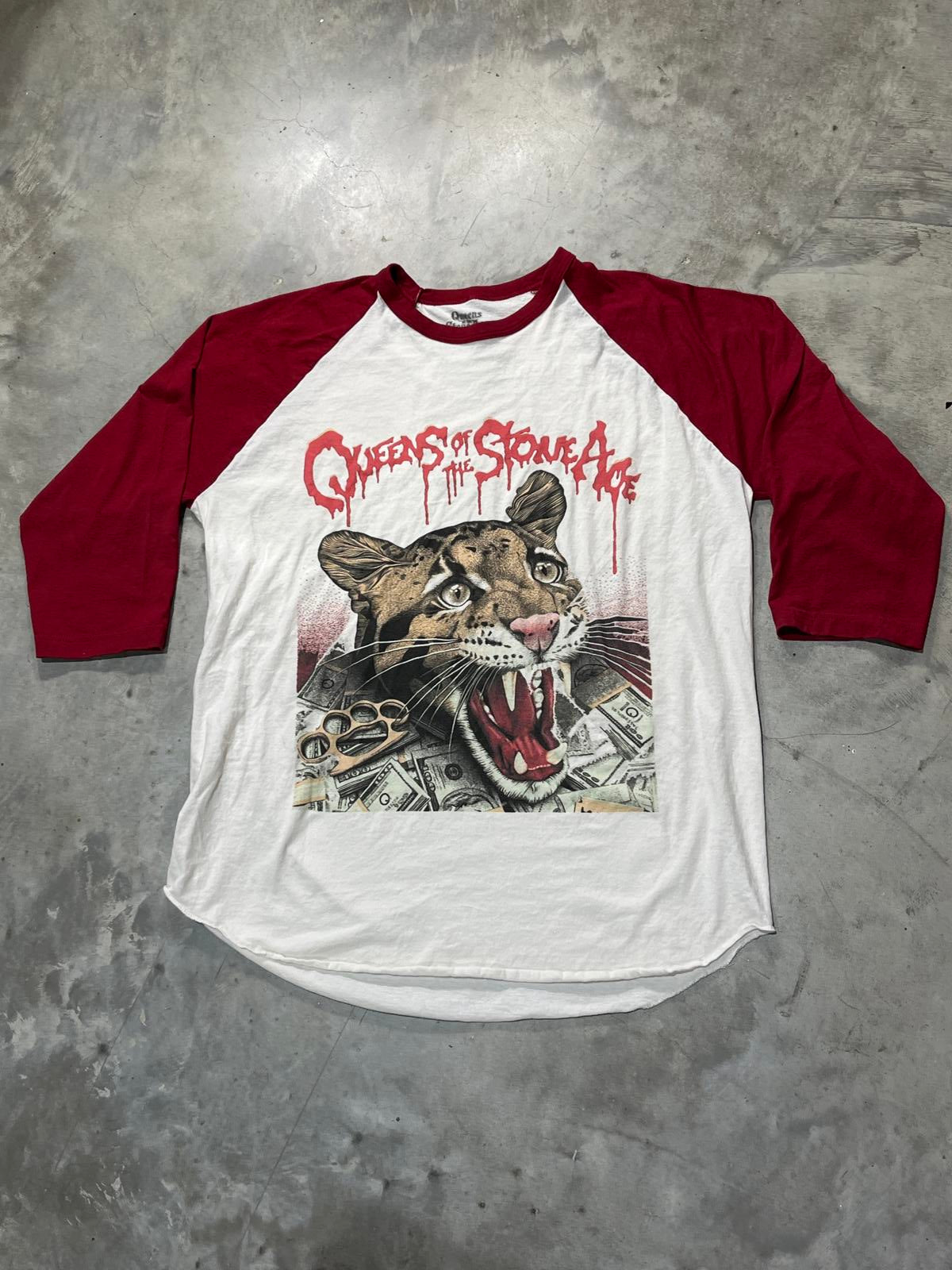 Queens Of The Stone Age Preowned XL 3/4 Sleeve T-shirt