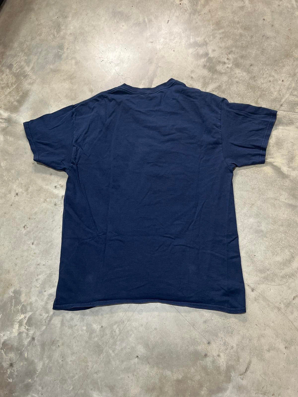 Accountable Surgical Staffing Preowned Large T-shirt