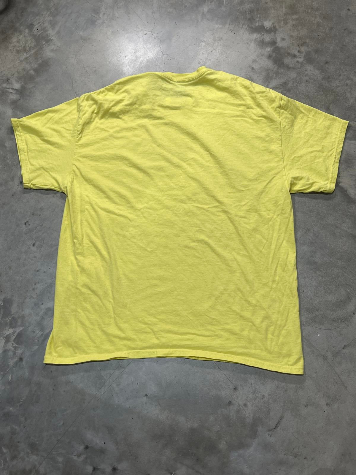 But**ole Surfers Preowned XL T-shirt