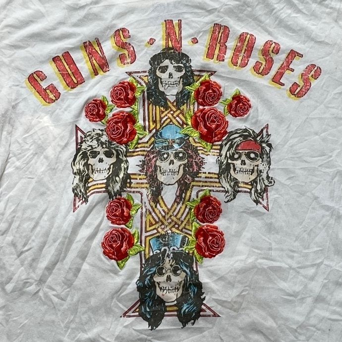 Guns N Roses Preowned Medium Embroidered T-shirt