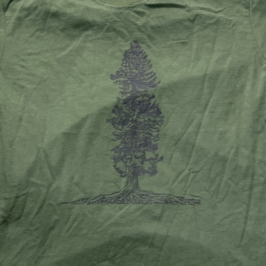 Evergreen Tree Preowned XL T-shirt