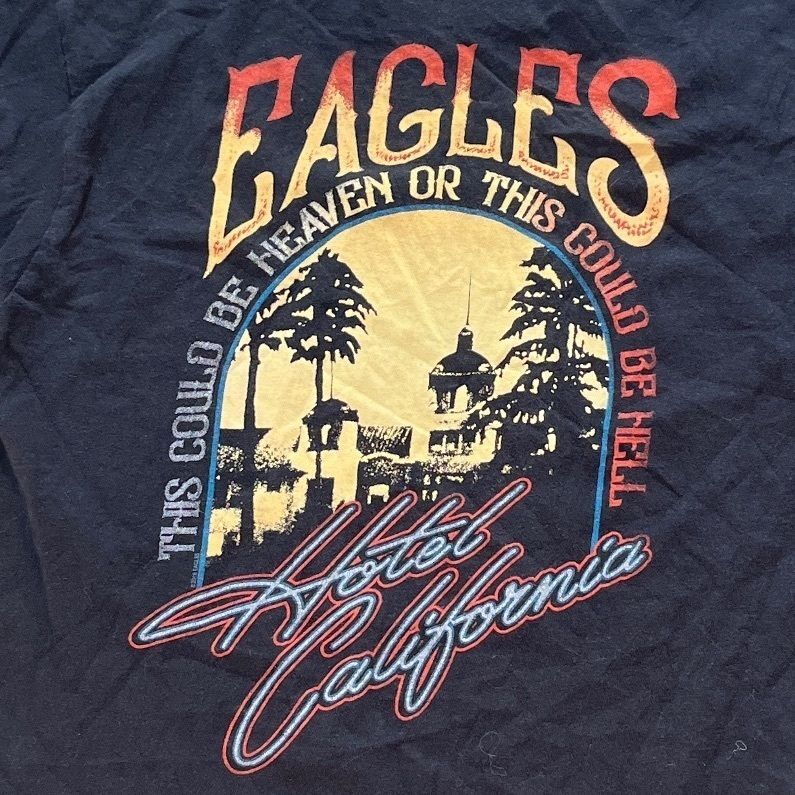 Eagles Preowned Small Long Sleeve T-shirt