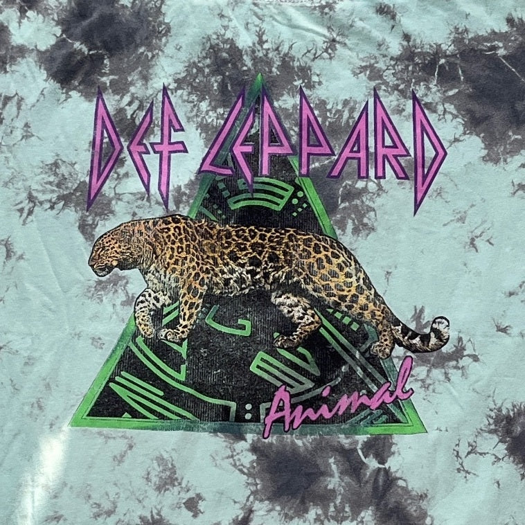 Def Leppard Preowned Large Tie Dye T-shirt