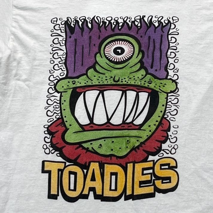 Toadies Preowned Medium T-shirt