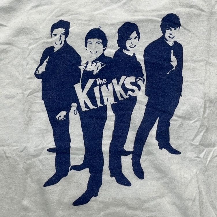 The Kinks Preowned Small T-shirt