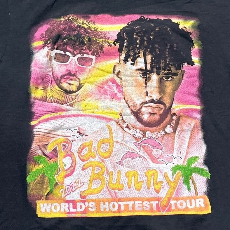 Bad Bunny Preowned Large T-shirt
