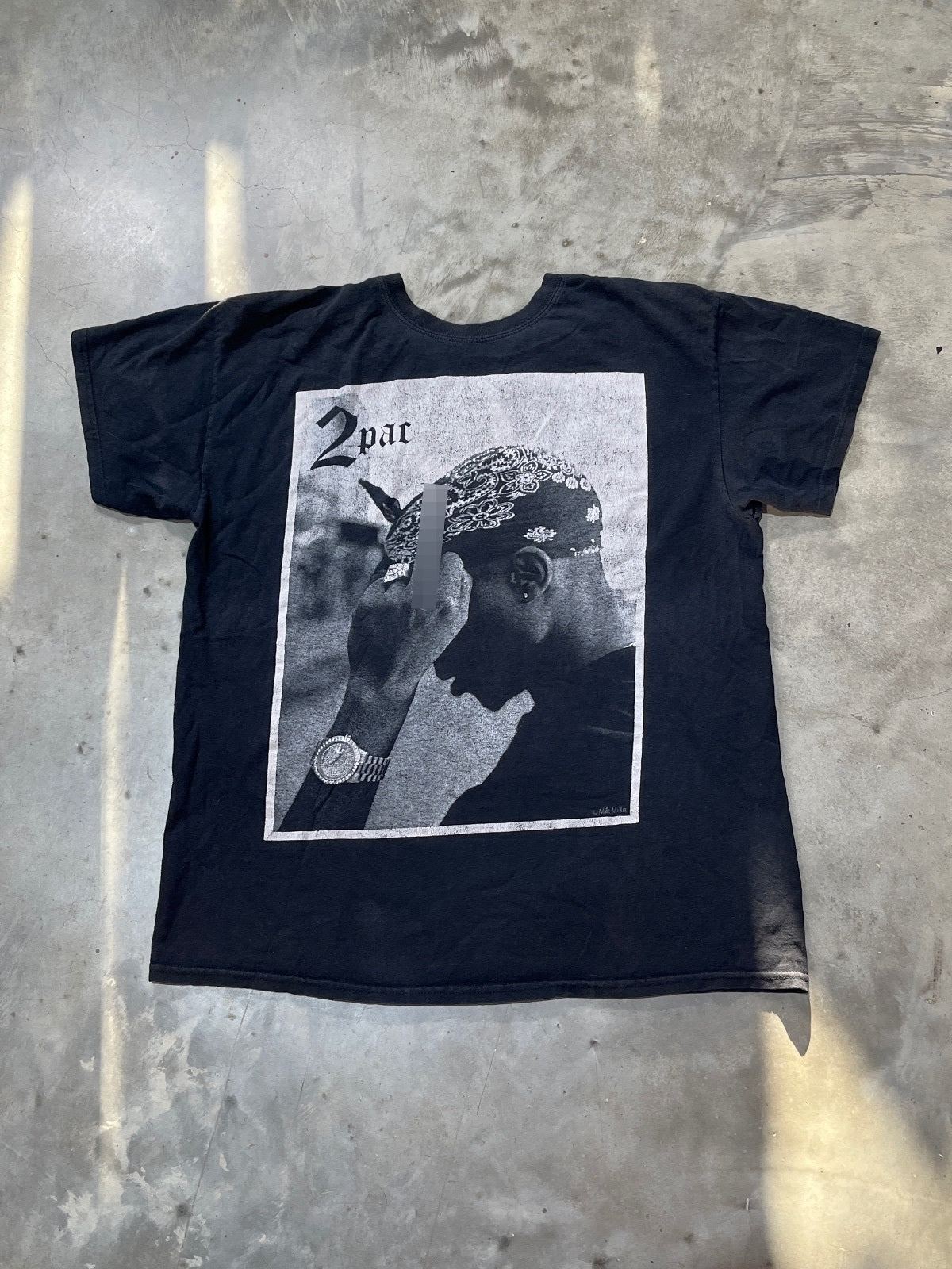 Tupac Preowned Large T-shirt