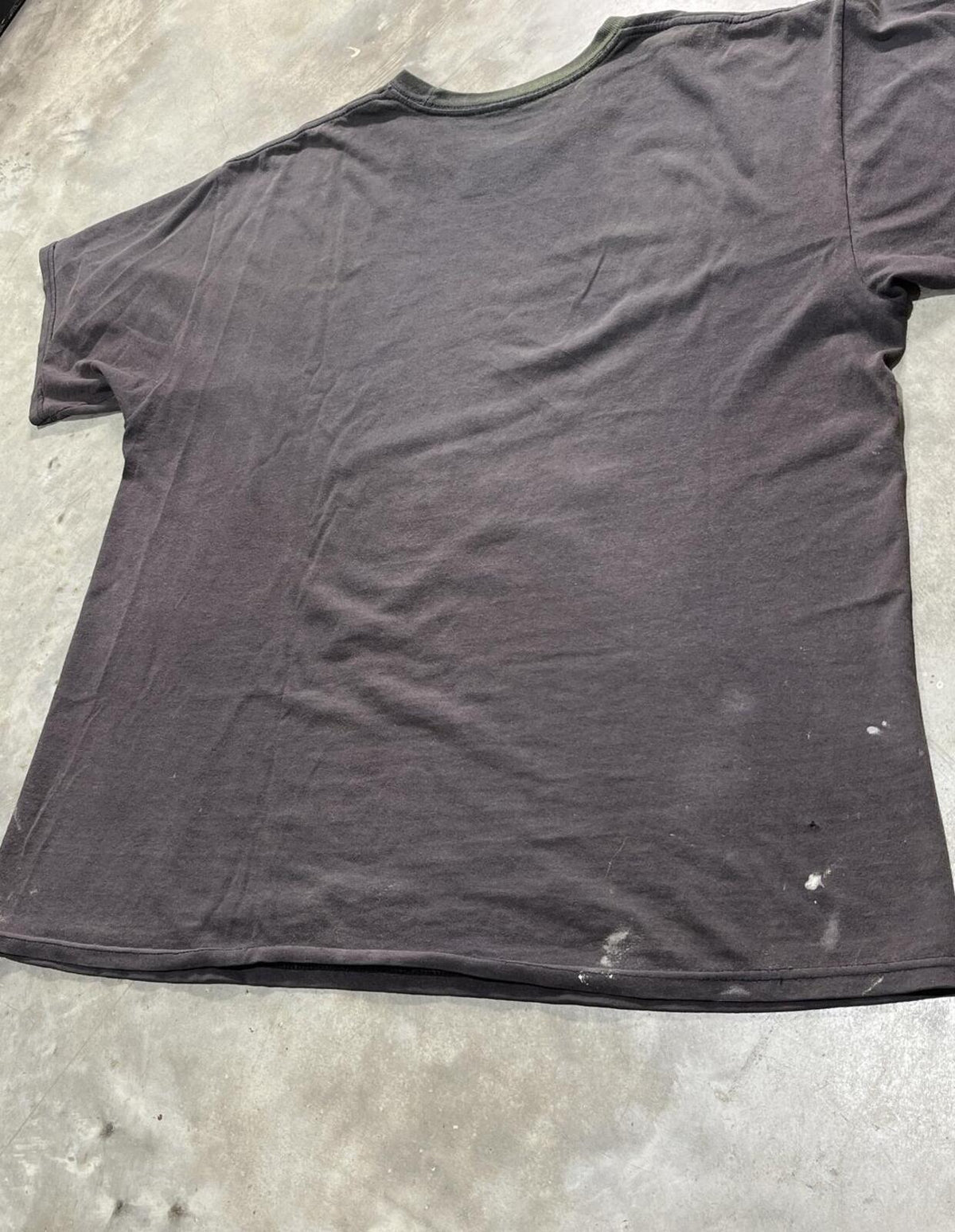 MTV Music Television Preowned XL T-shirt