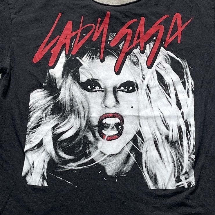 Lady Gaga Preowned Large Cropped Neckline T-shirt