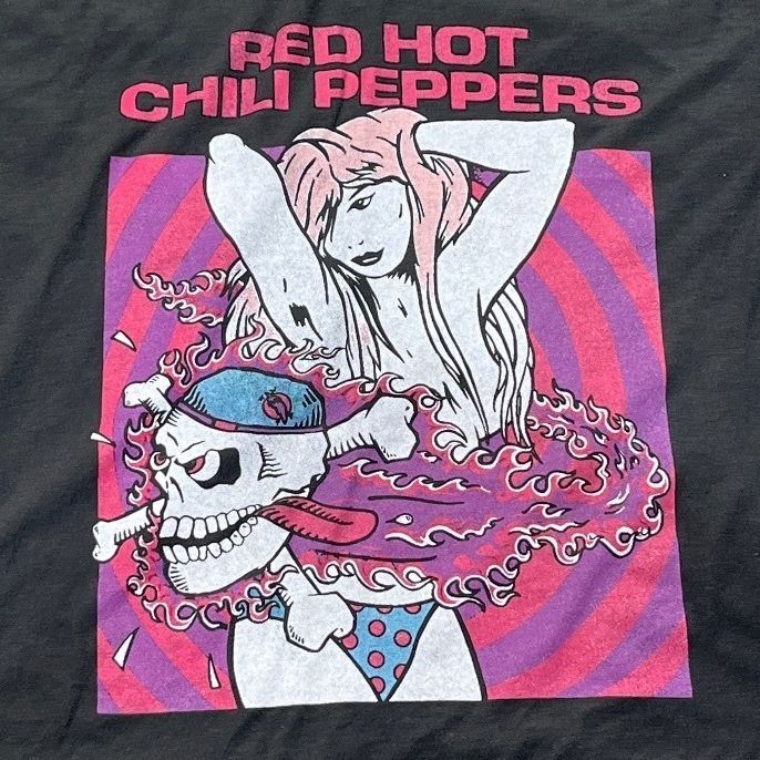 Red Hot Chili Peppers Preowned XL T-shirt