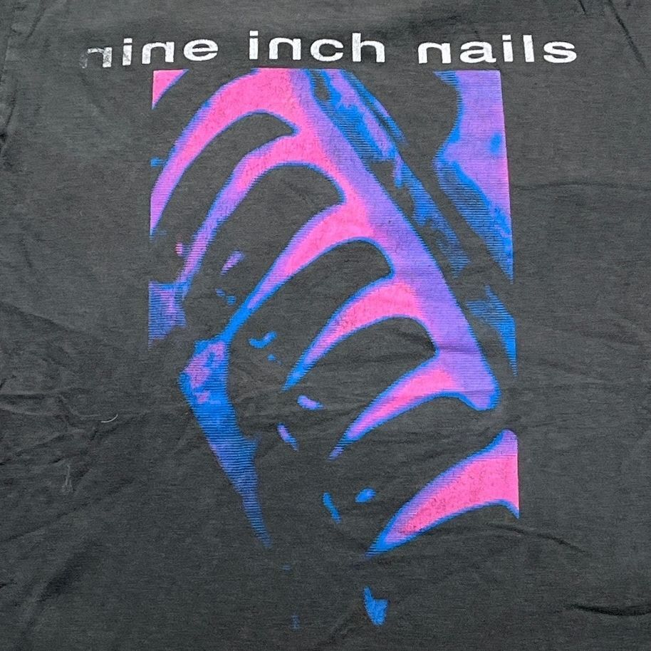 Nine Inch Nails Preowned Medium T-shirt