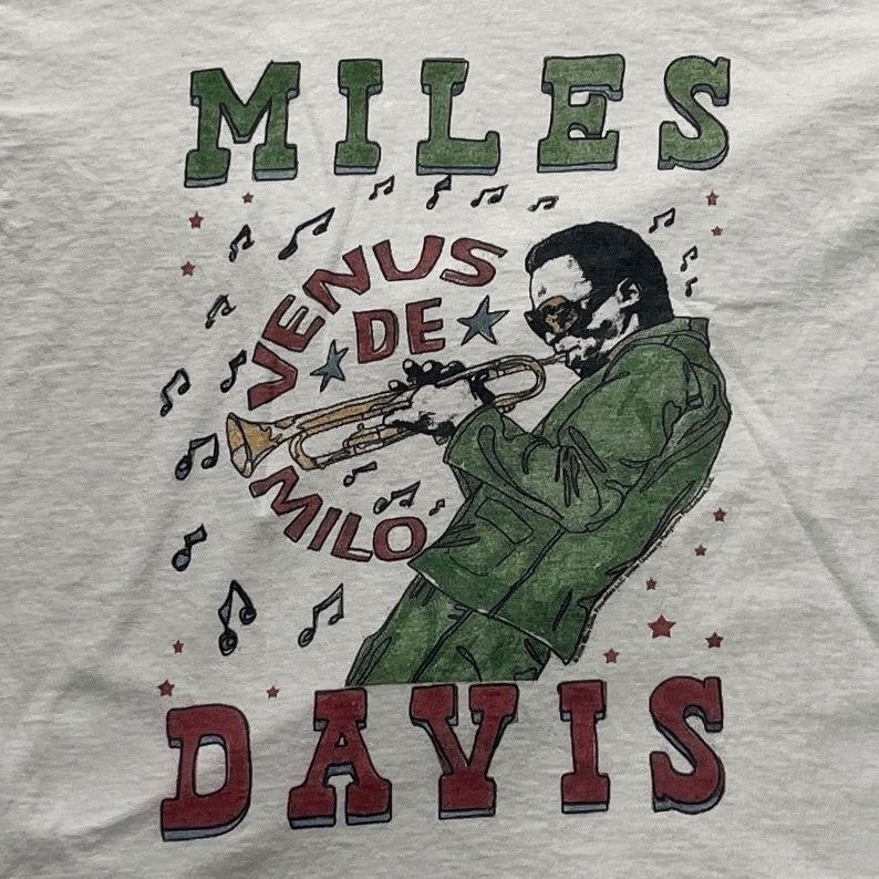 Miles Davis Preowned XL T-shirt