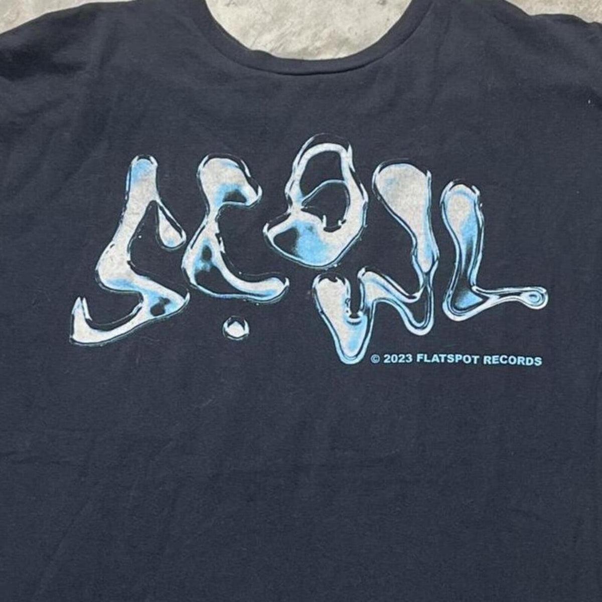 Scowl Preowned XL T-shirt