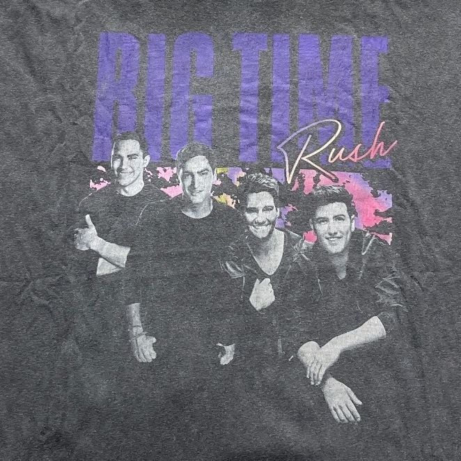 Big Time Rush Preowned XL T-shirt