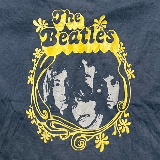 The Beatles Preowned Small T-shirt