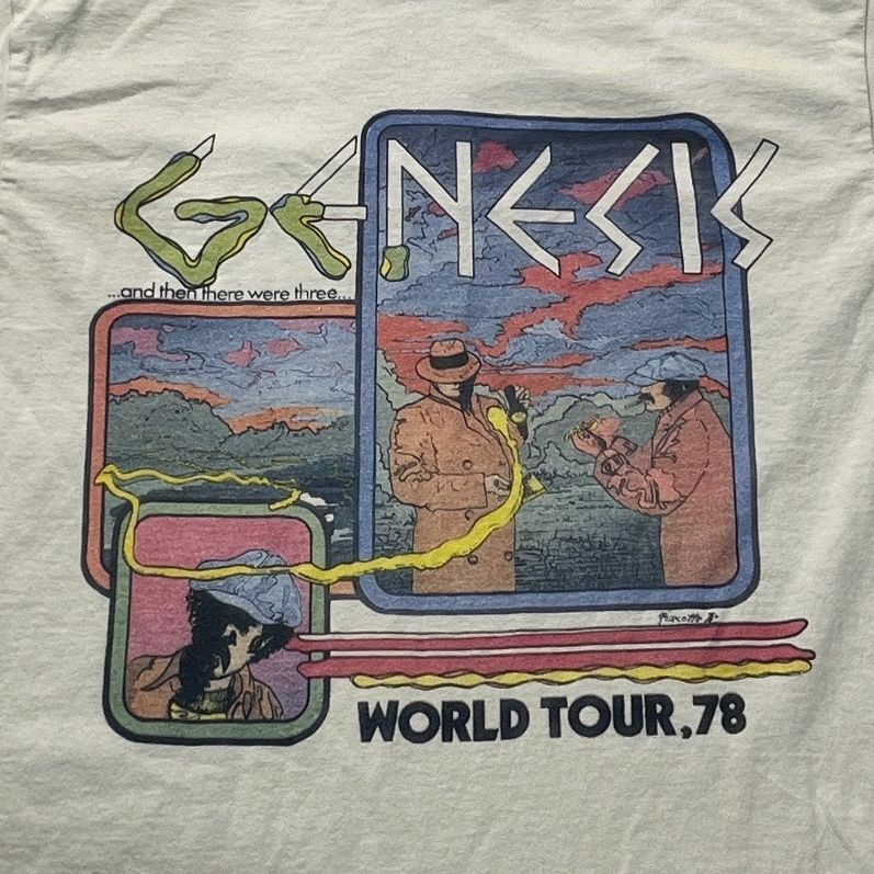 Genesis Preowned Medium T-shirt