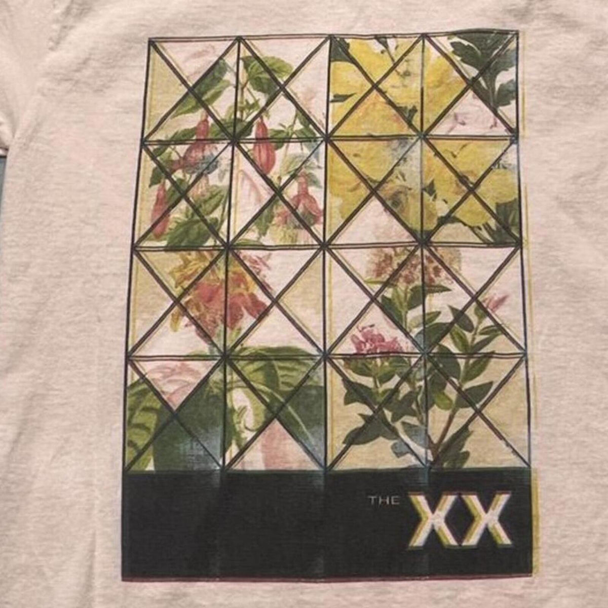 The XX Preowned Small T-shirt