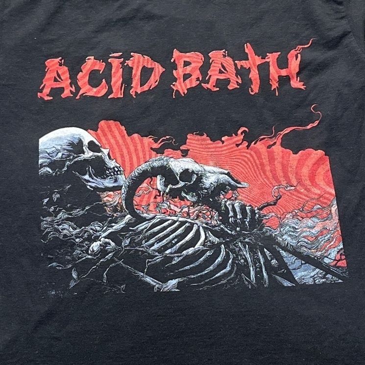 Acid Bath Preowned Large T-shirt