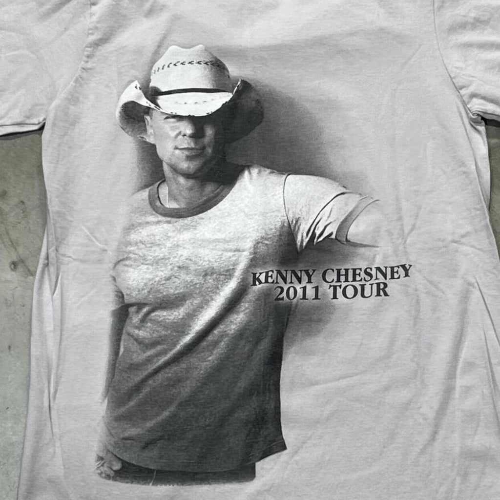Kenny Chesney Preowned Small T-shirt
