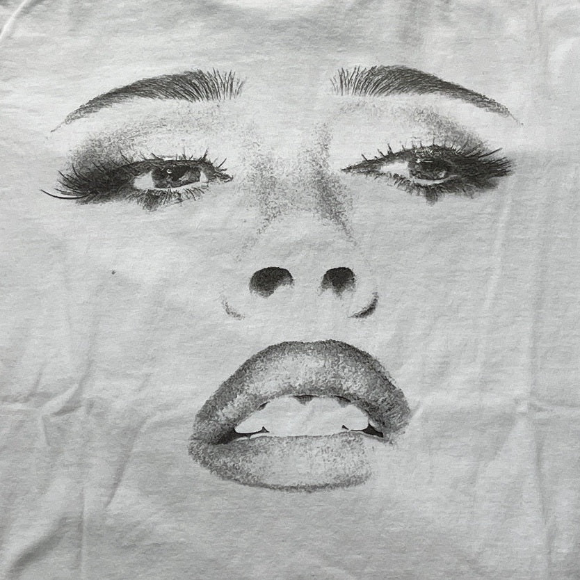 Kali Uchis Preowned Large T-shirt