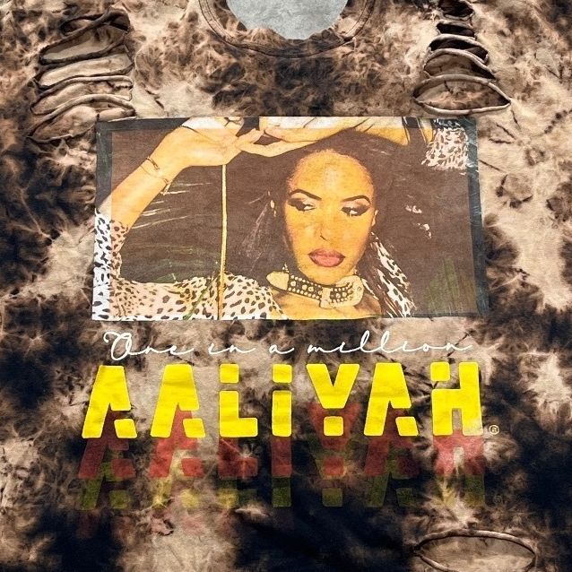 Aaliyah Preowned XL Distressed Tie Dye T-shirt