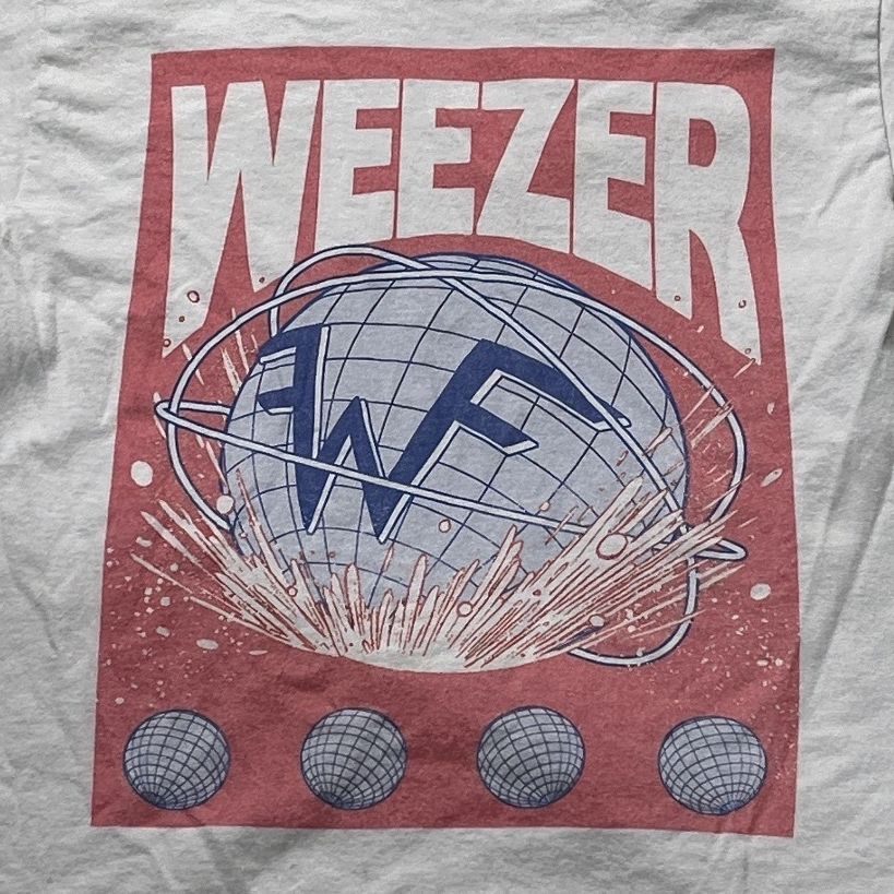 Weezer Preowned Small T-shirt