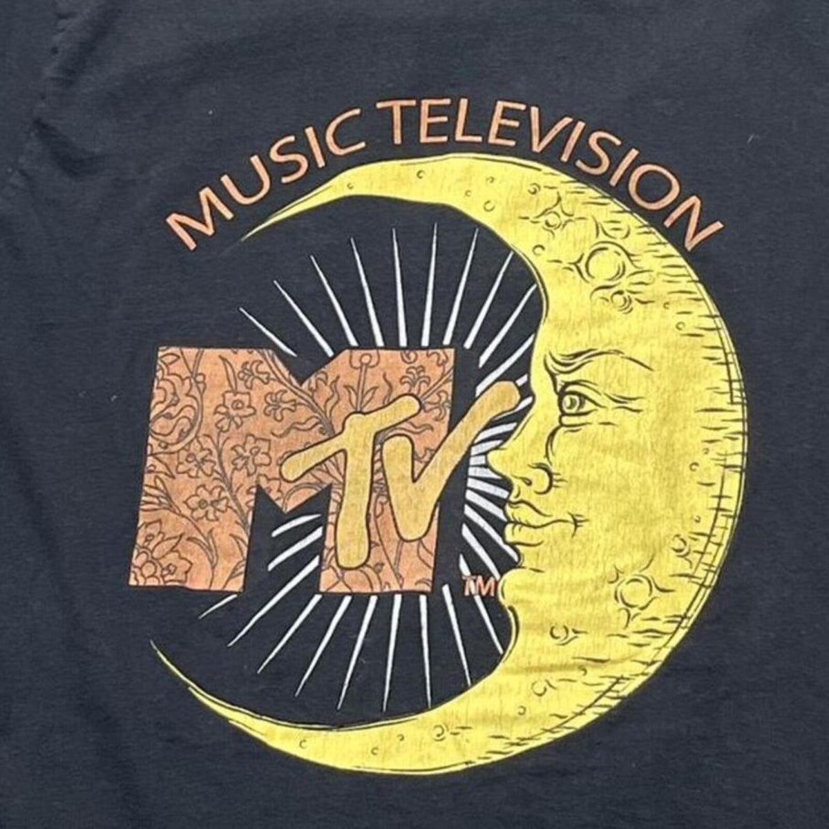 MTV Music Television Preowned Large T-shirt