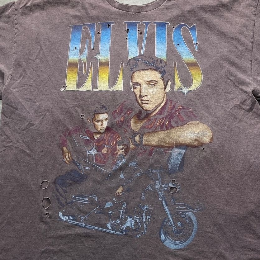 Elvis Presley Preowned XL Distressed T-shirt