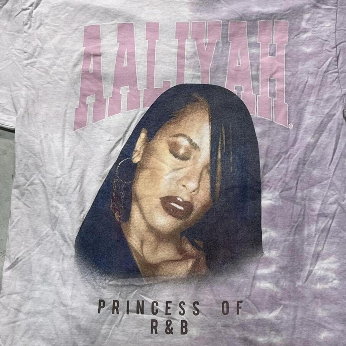 Aaliyah Preowned Medium Tie Dye T-shirt