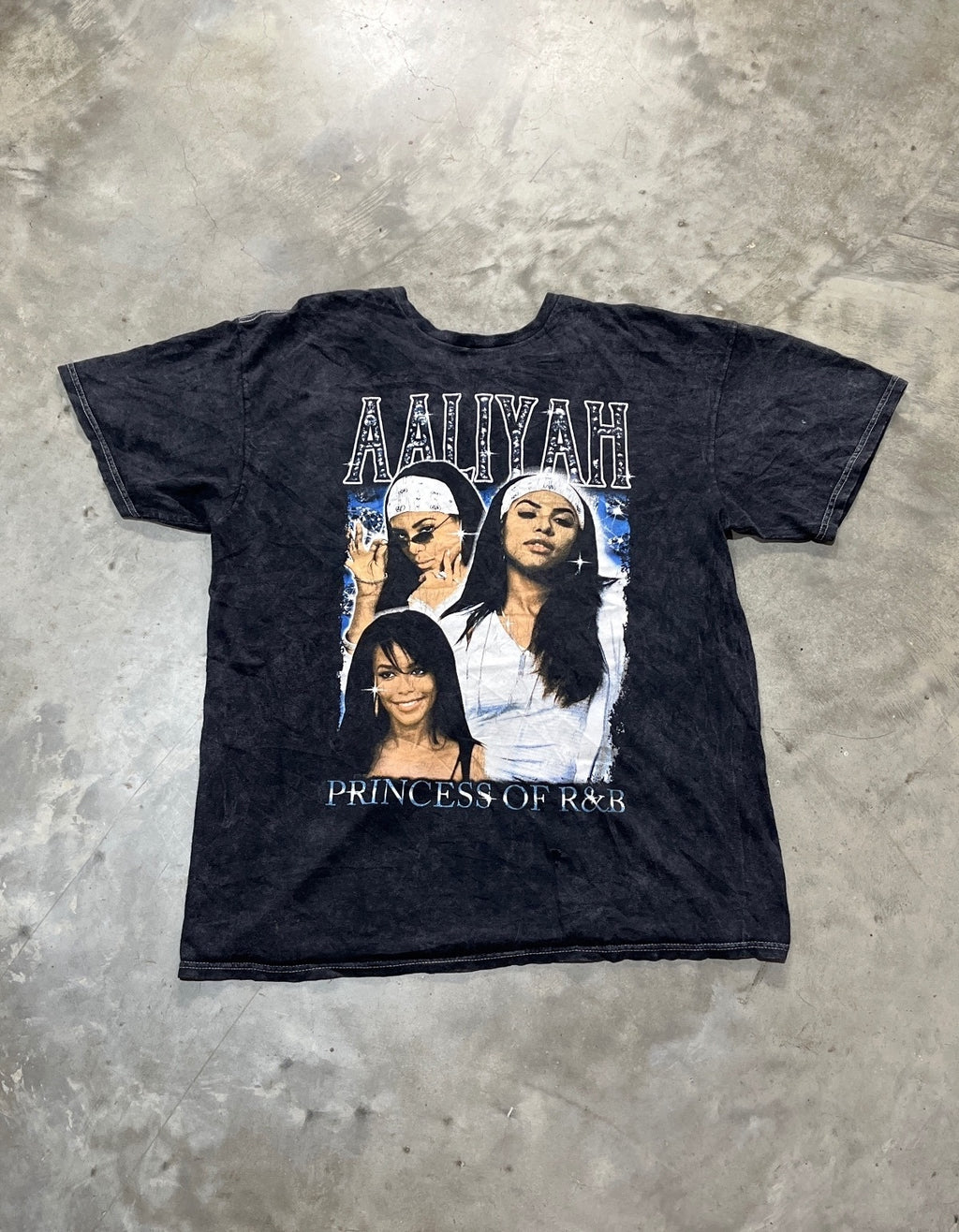 Aaliyah Preowned Large T-shirt