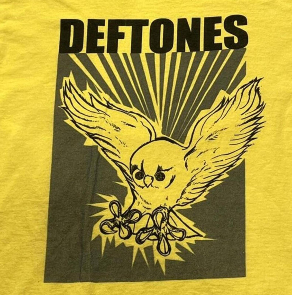 Deftones Preowned Large T-shirt