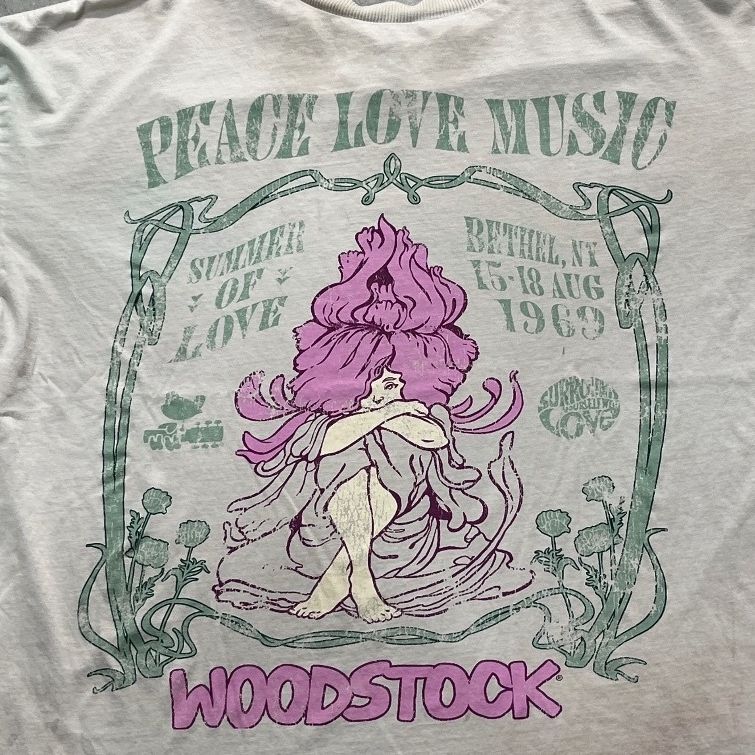 Woodstock Preowned Large T-shirt