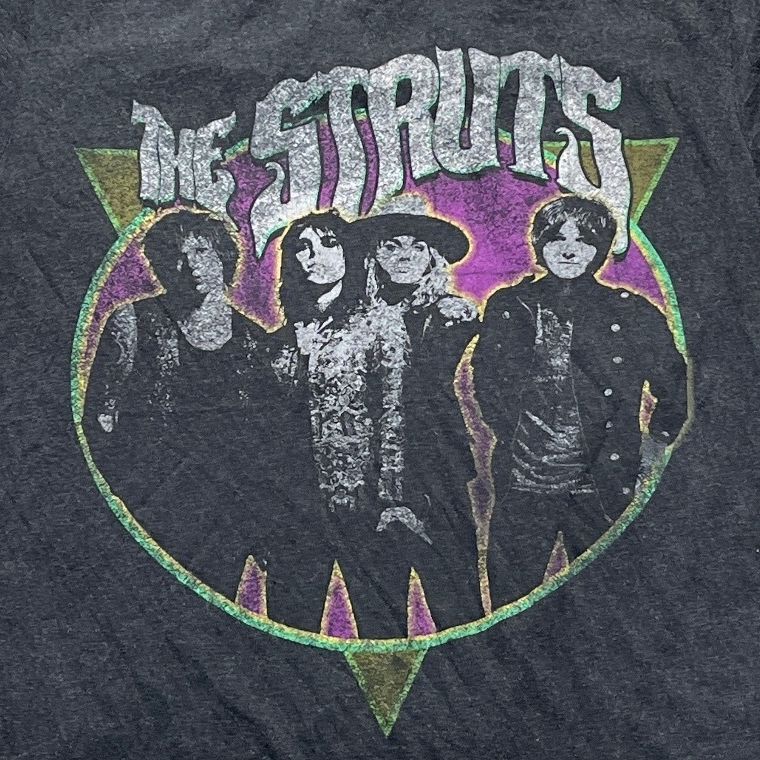 The Struts Preowned Small T-shirt