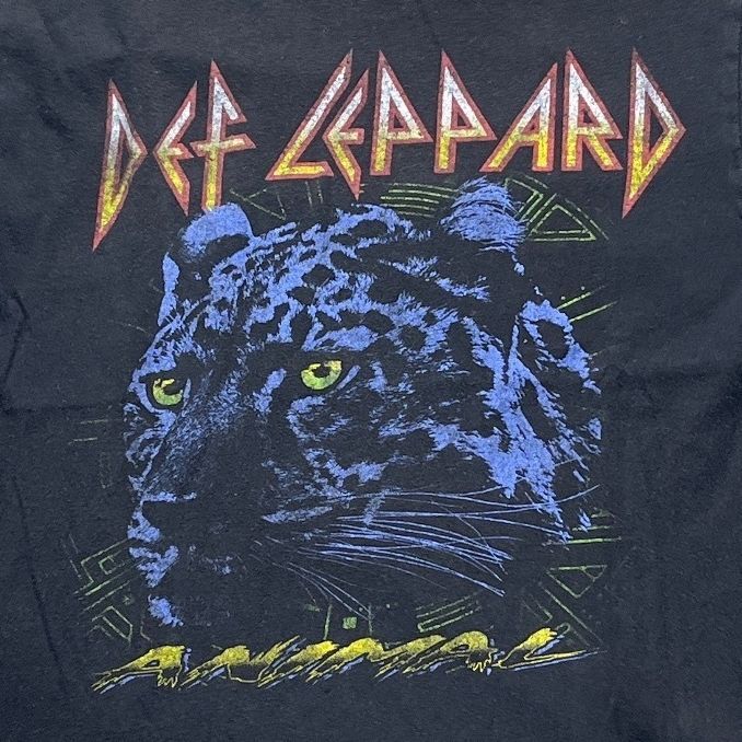 Def Leppard Preowned Medium T-shirt