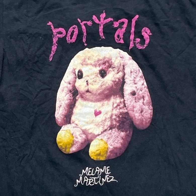 Melanie Martinez Preowned Medium T-shirt