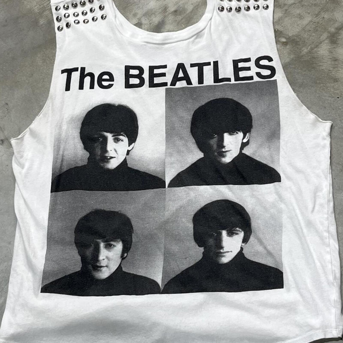 The Beatles Preowned Large Bejeweled Sleeve Tank Top T-shirt