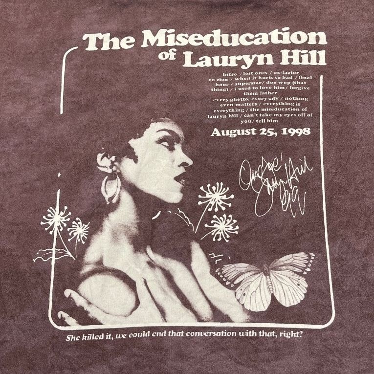 Lauryn Hill Preowned Large Cropped Neckline T-shirt