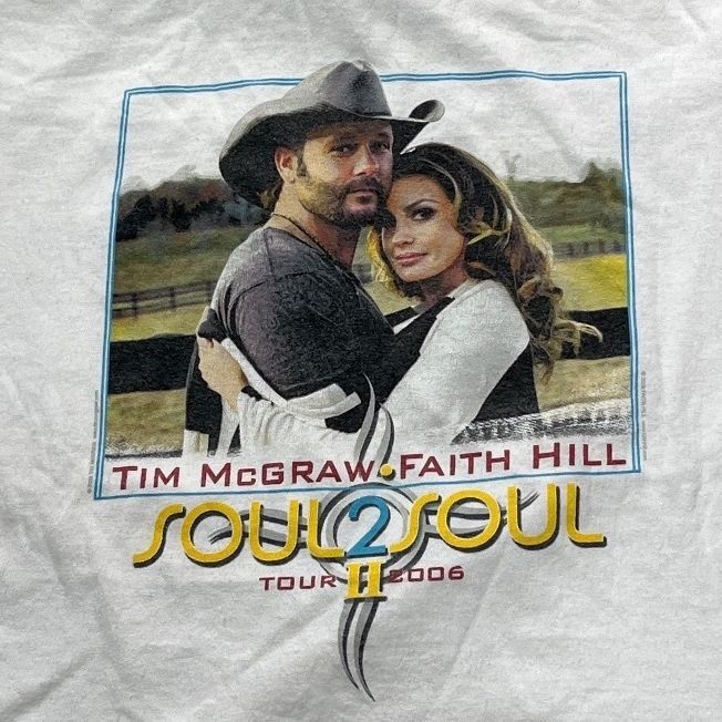 Tim McGraw & Faith Hill Preowned Medium T-shirt