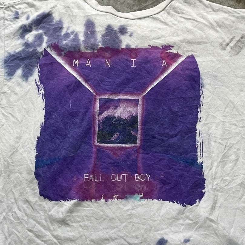 Fall Out Boy Preowned Large Tie Dye T-shirt