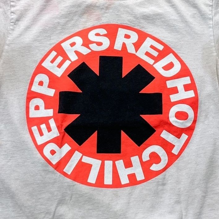 Red Hot Chili Peppers Preowned Small T-shirt
