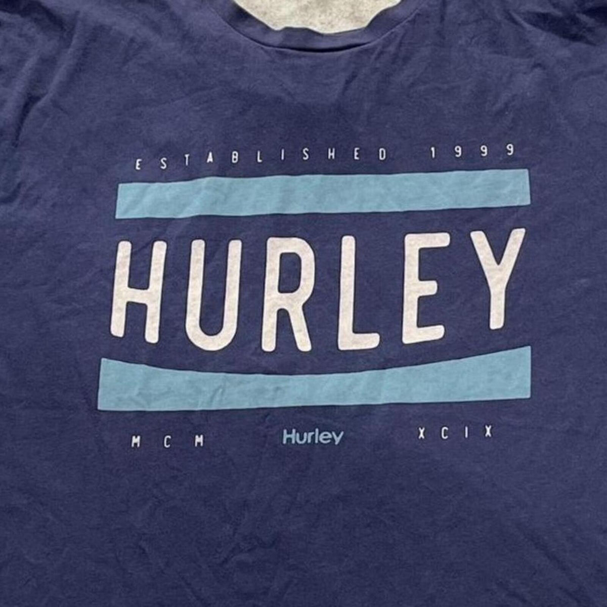 Hurley Preowned XL T-Shirt