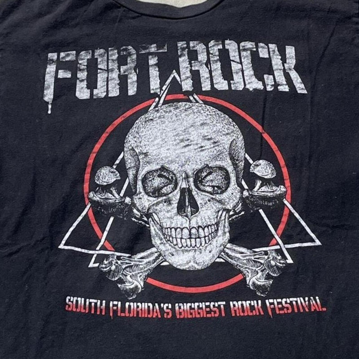 Fort Rock Rock Festival Preowned Large T-shirt
