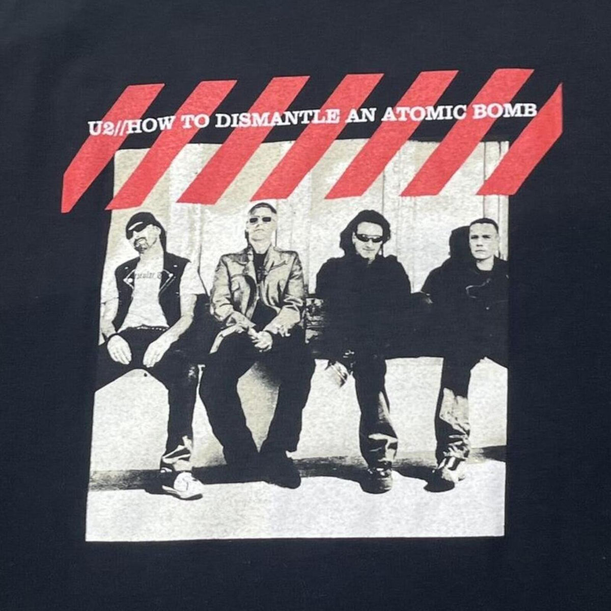 U2 Preowned XL T-shirt