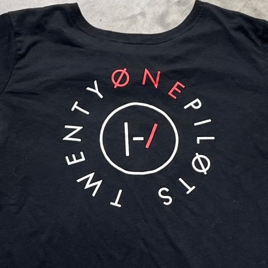 Twenty One Pilots Preowned Large T-shirt