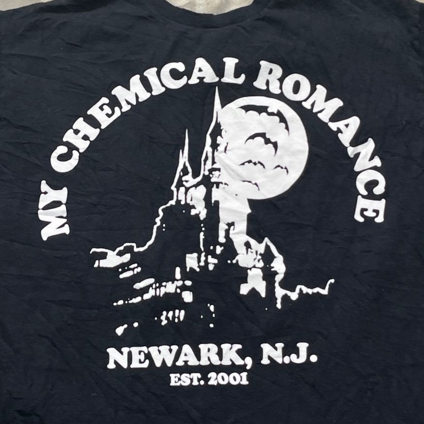 My Chemical Romance Preowned Medium T-shirt