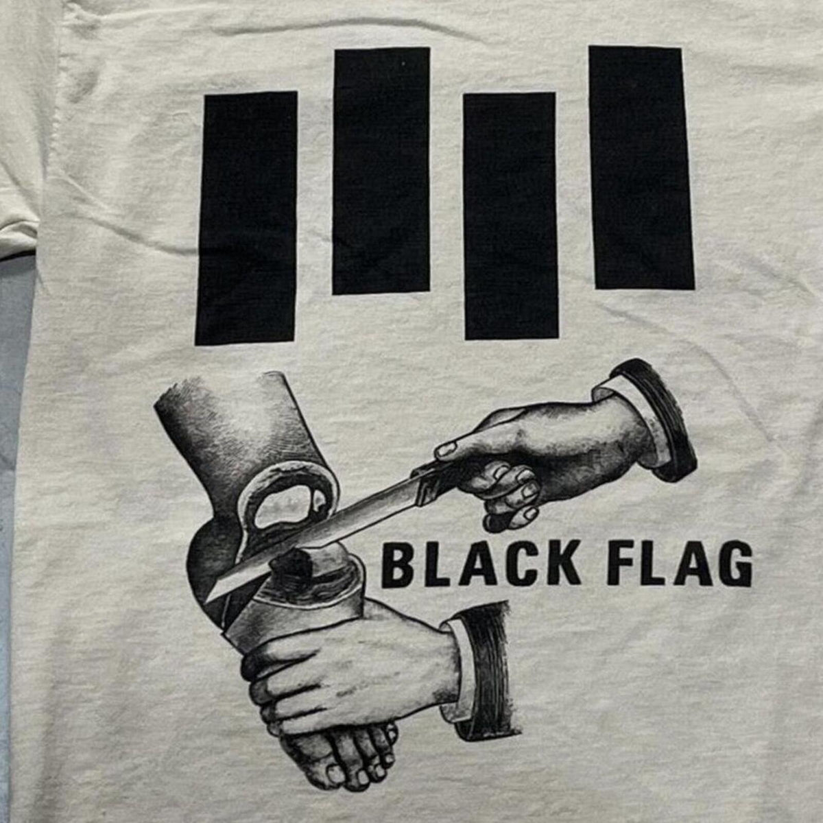 Black Flag Preowned Small T-shirt